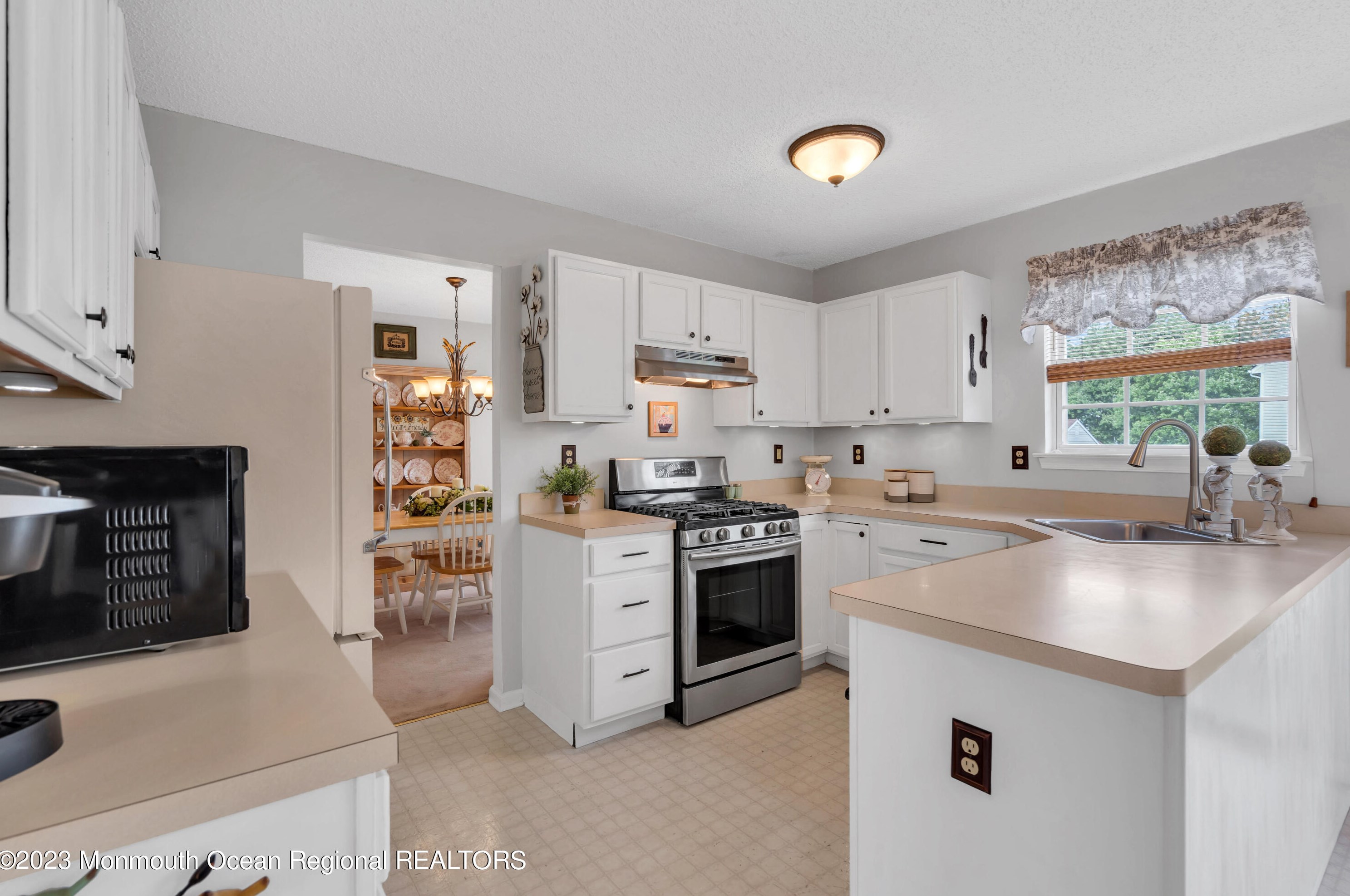 54 Grand Teton Ave, Wall Township NJ  07731-9001 exterior