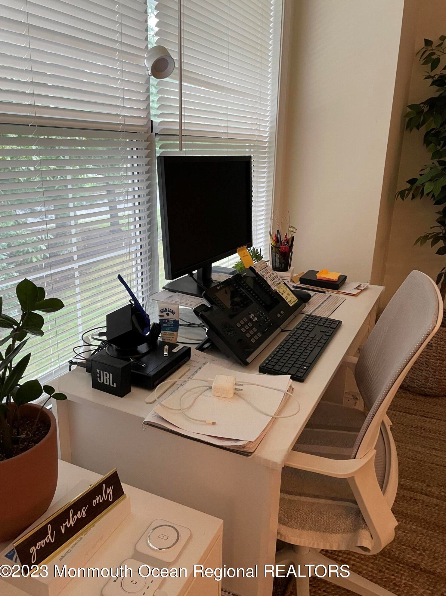 569 Applewood Ct, Wall Township NJ  07731-3076 exterior