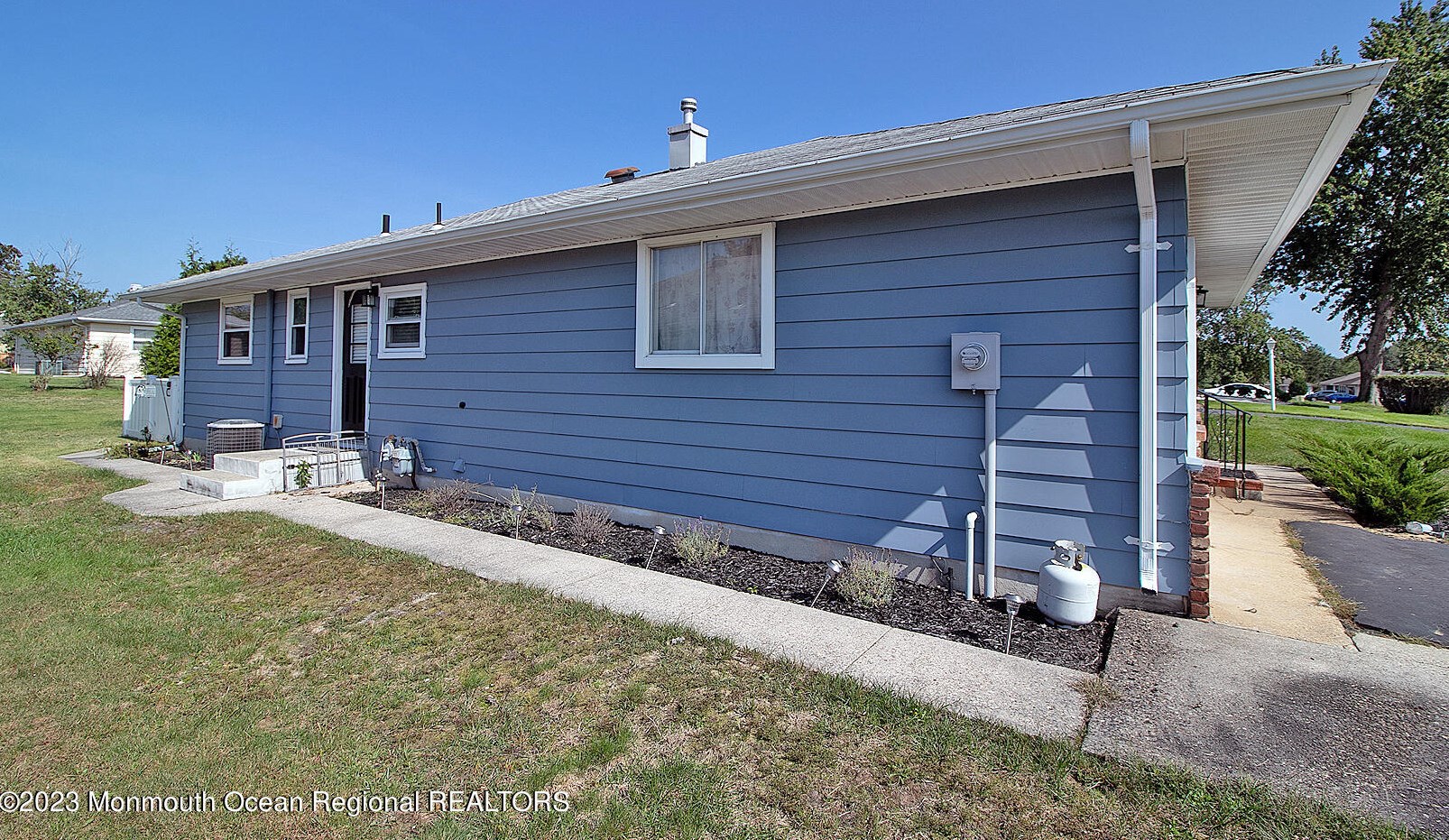 5 Margarita St, Toms River NJ  08757-4033 exterior