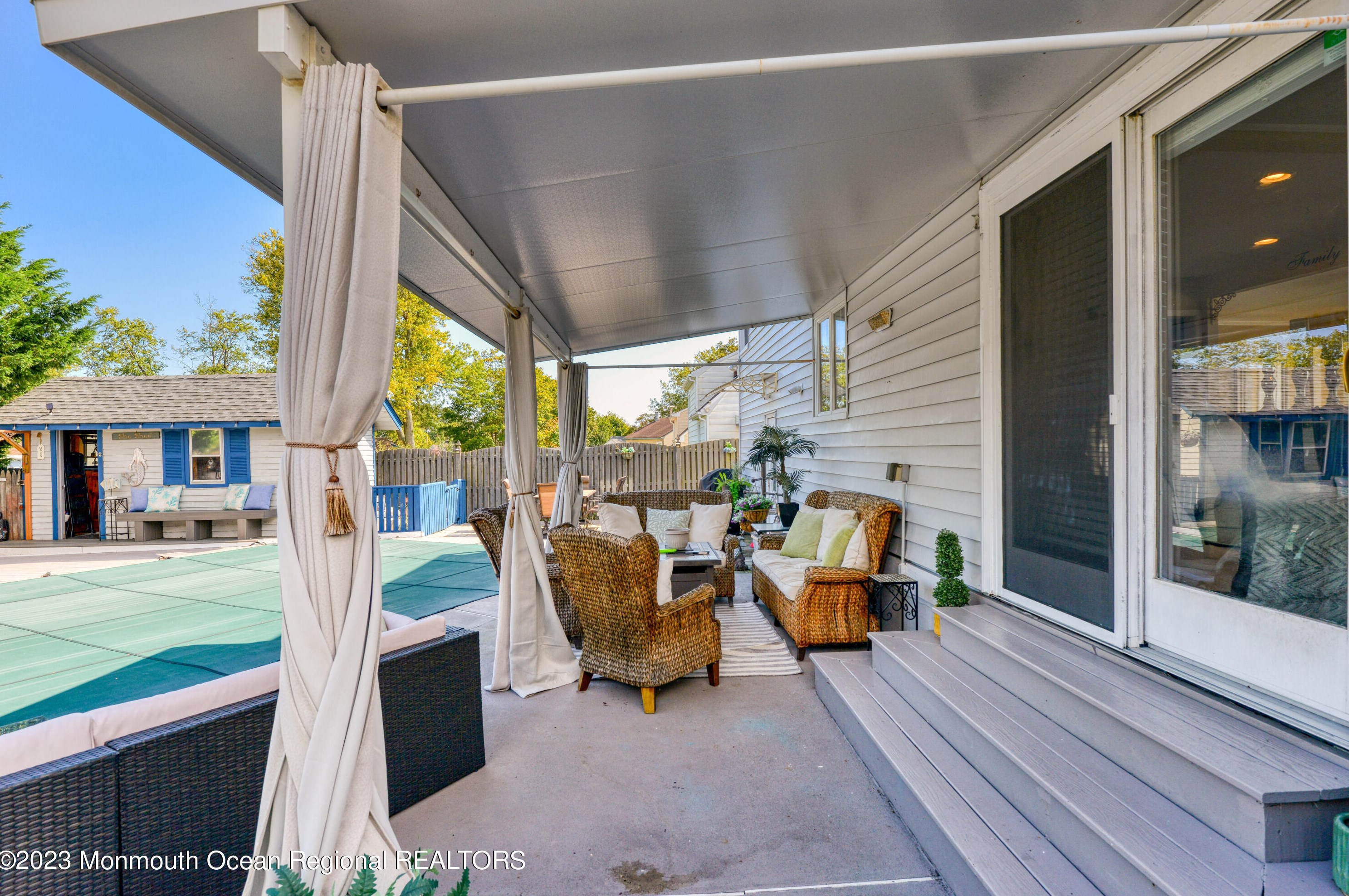 42 Ridge Pl, Wall Township NJ  07753-6612 exterior