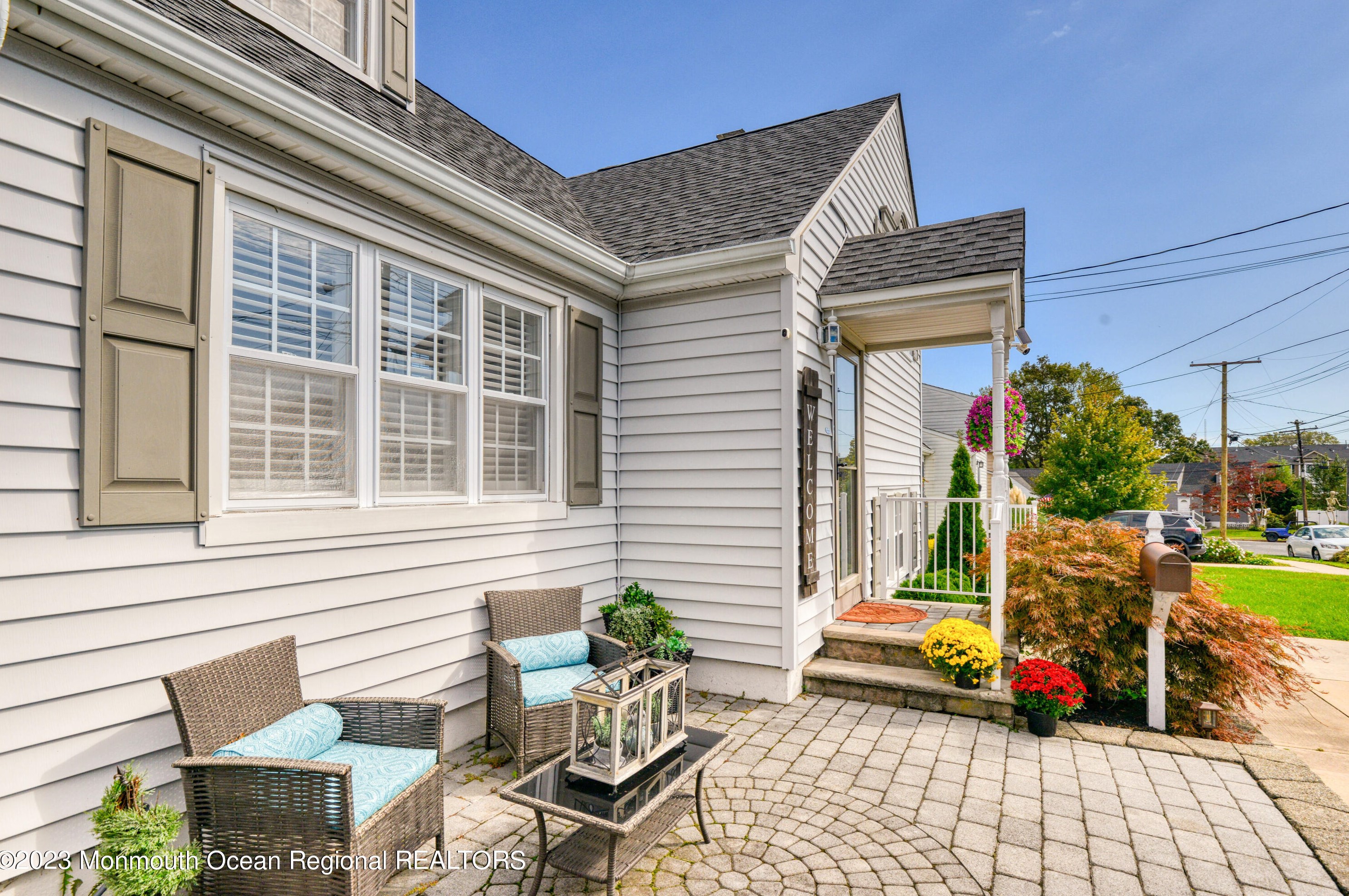 42 Ridge Pl, Wall Township NJ  07753-6612 exterior