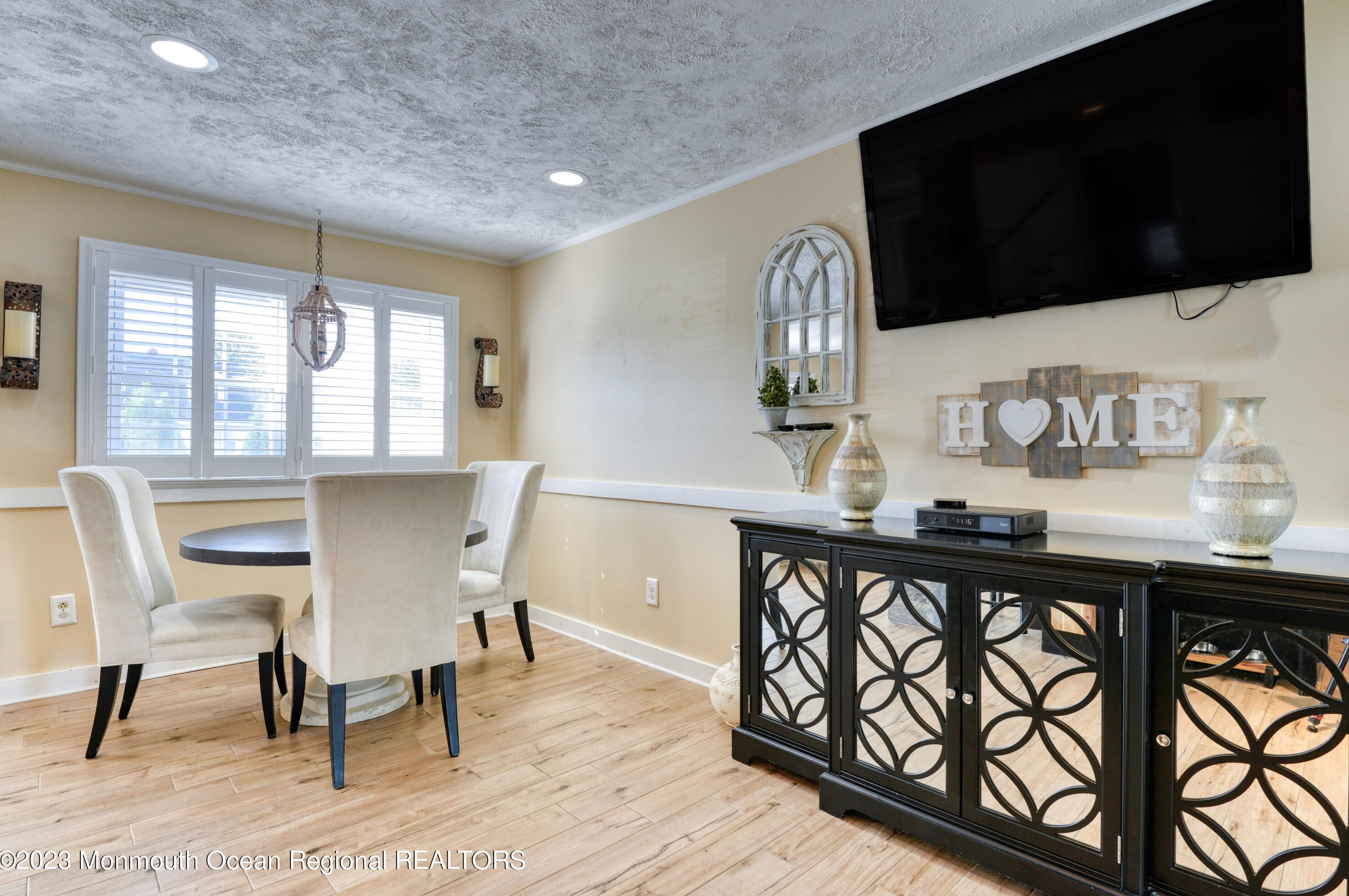 42 Ridge Pl, Wall Township NJ  07753-6612 exterior