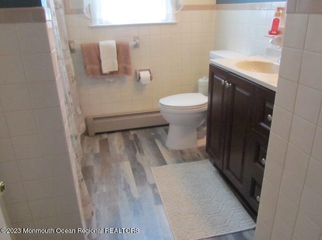 79 Sheepshead Dr, Toms River NJ  08757-5821 exterior