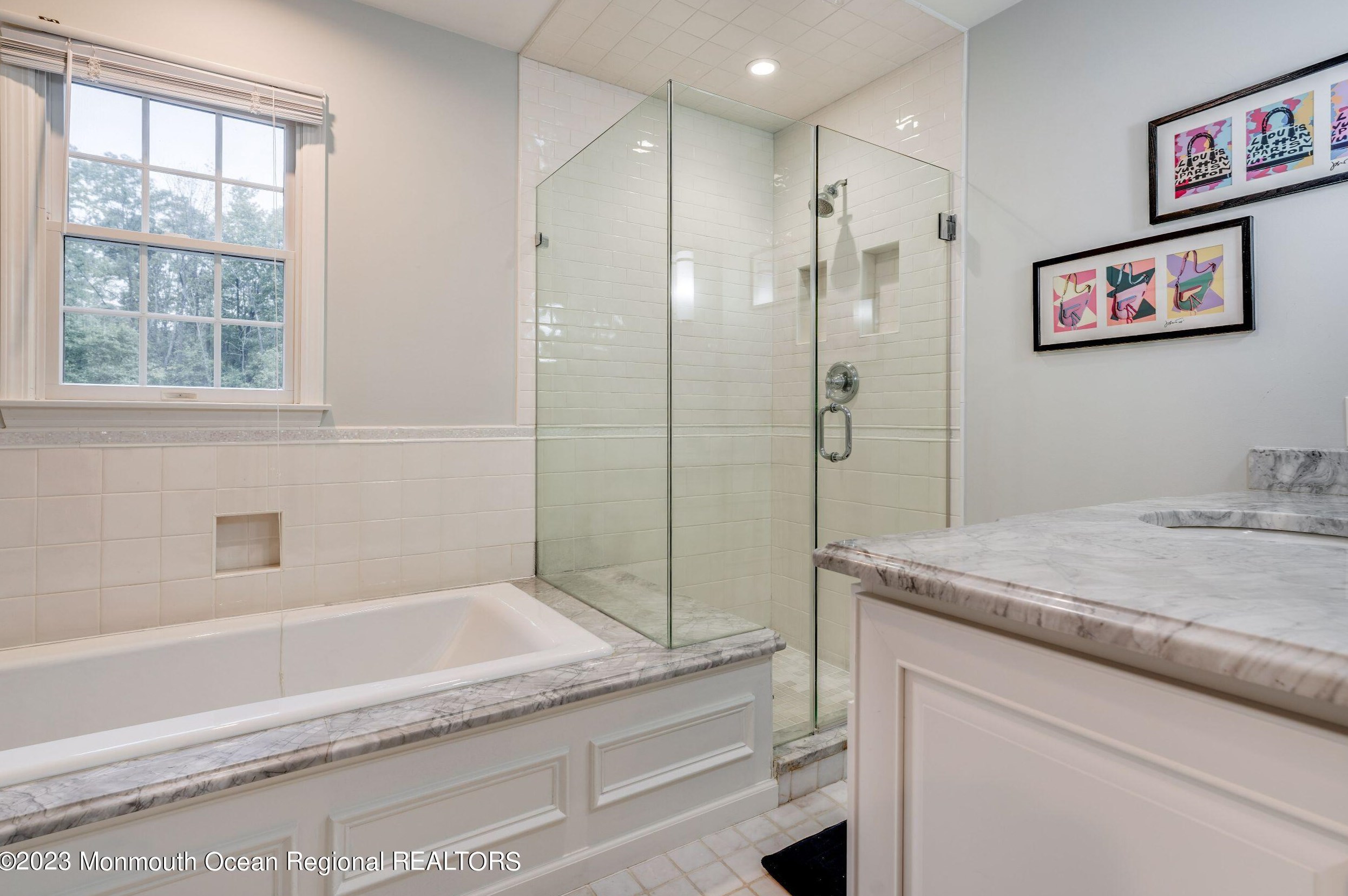 10 Beaver Dam Rd, Vanderburg NJ  07722-1302 exterior