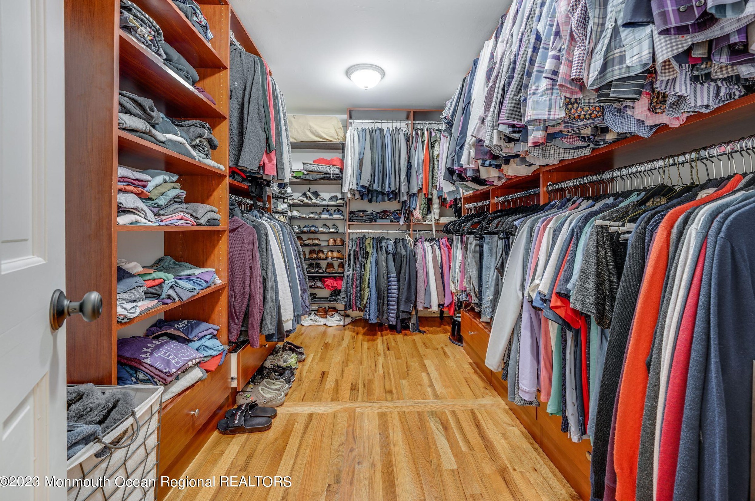 10 Beaver Dam Rd, Vanderburg NJ  07722-1302 exterior