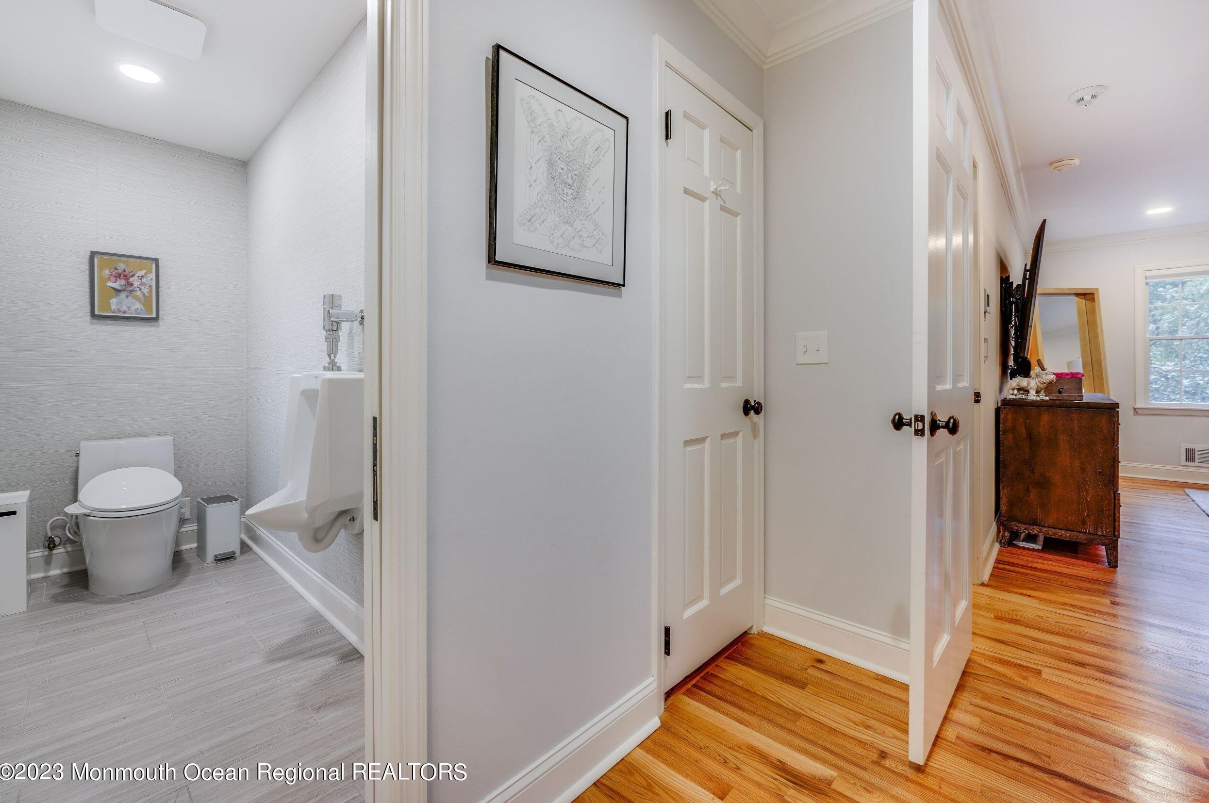 10 Beaver Dam Rd, Vanderburg NJ  07722-1302 exterior