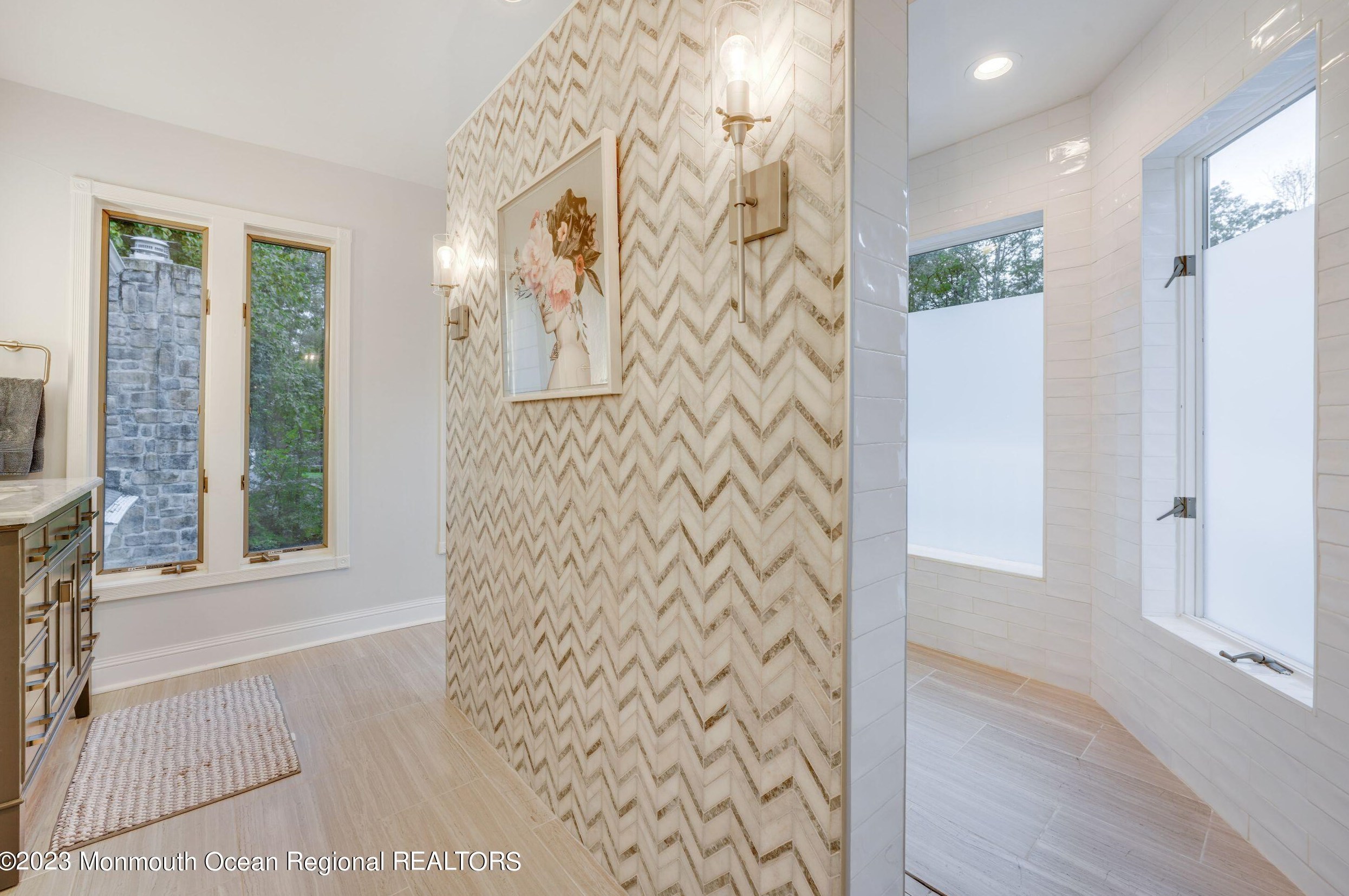 10 Beaver Dam Rd, Vanderburg NJ  07722-1302 exterior