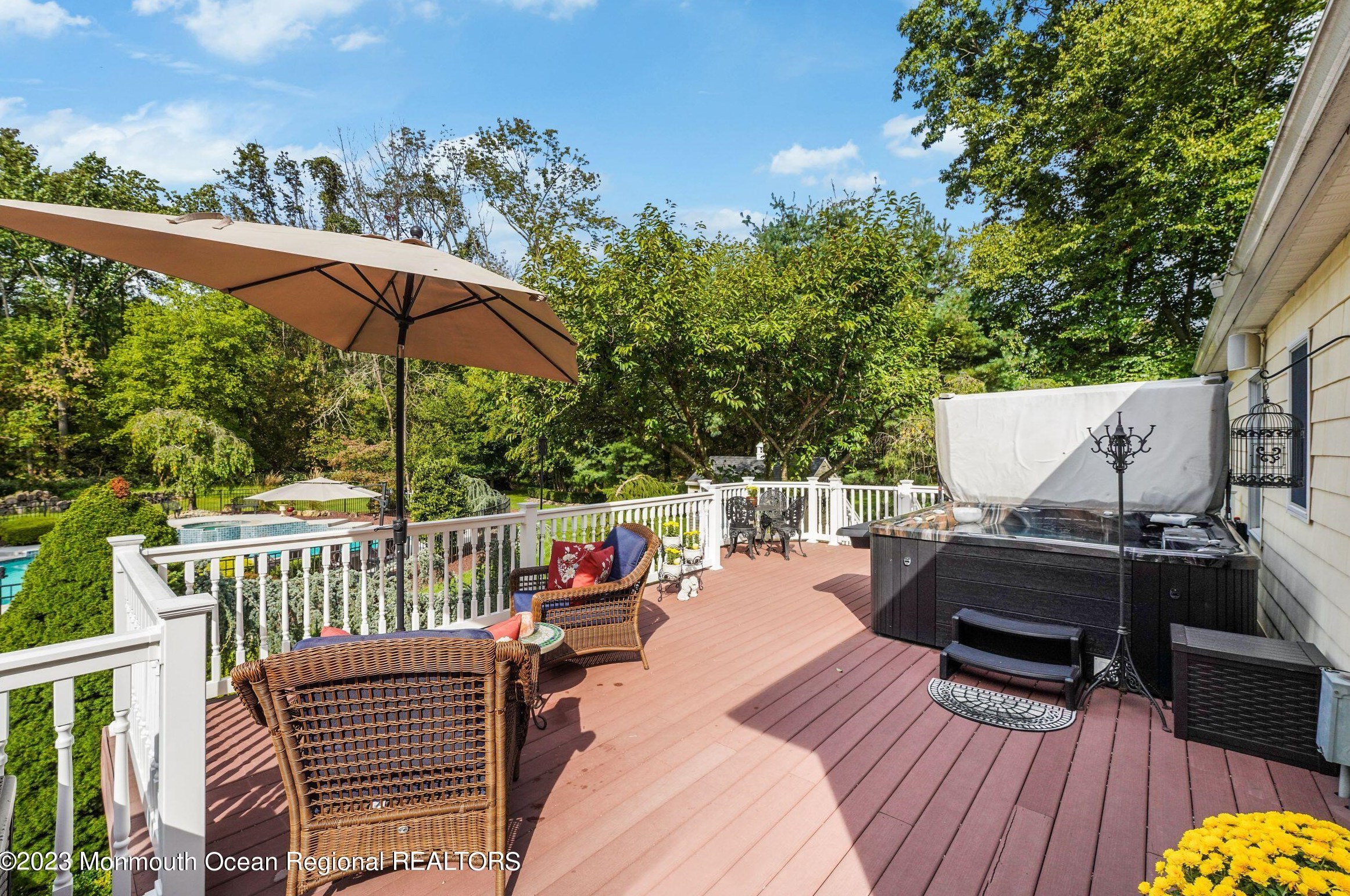 10 Beaver Dam Rd, Vanderburg NJ  07722-1302 exterior