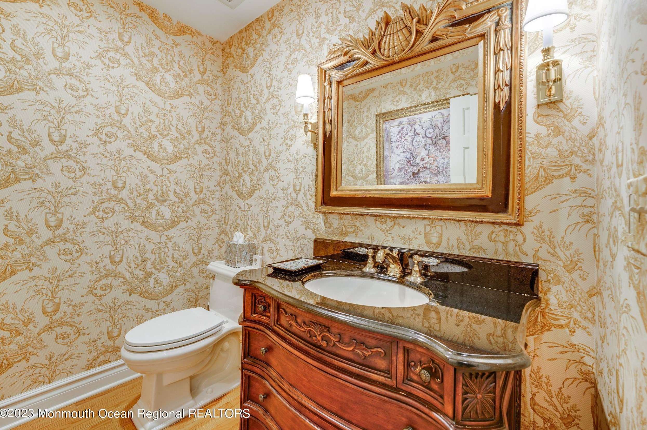 10 Beaver Dam Rd, Vanderburg NJ  07722-1302 exterior