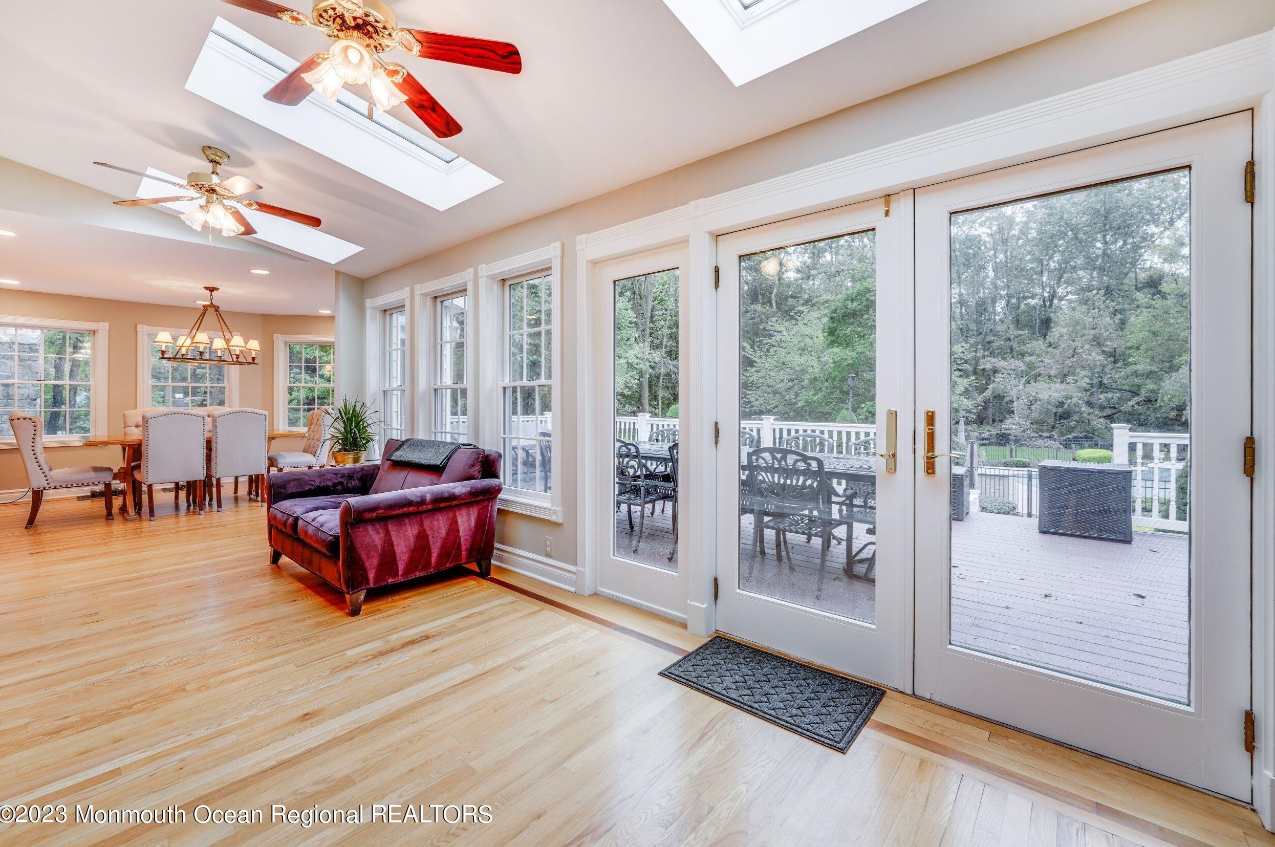 10 Beaver Dam Rd, Vanderburg NJ  07722-1302 exterior