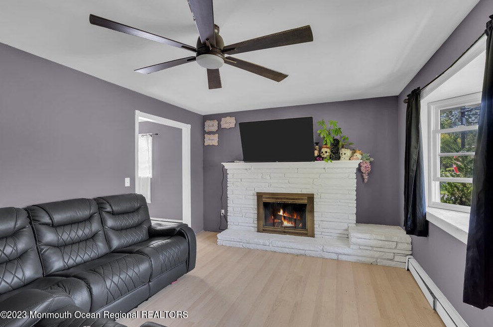 653 Anchor Ave, Beachwood NJ  08722-3603 exterior