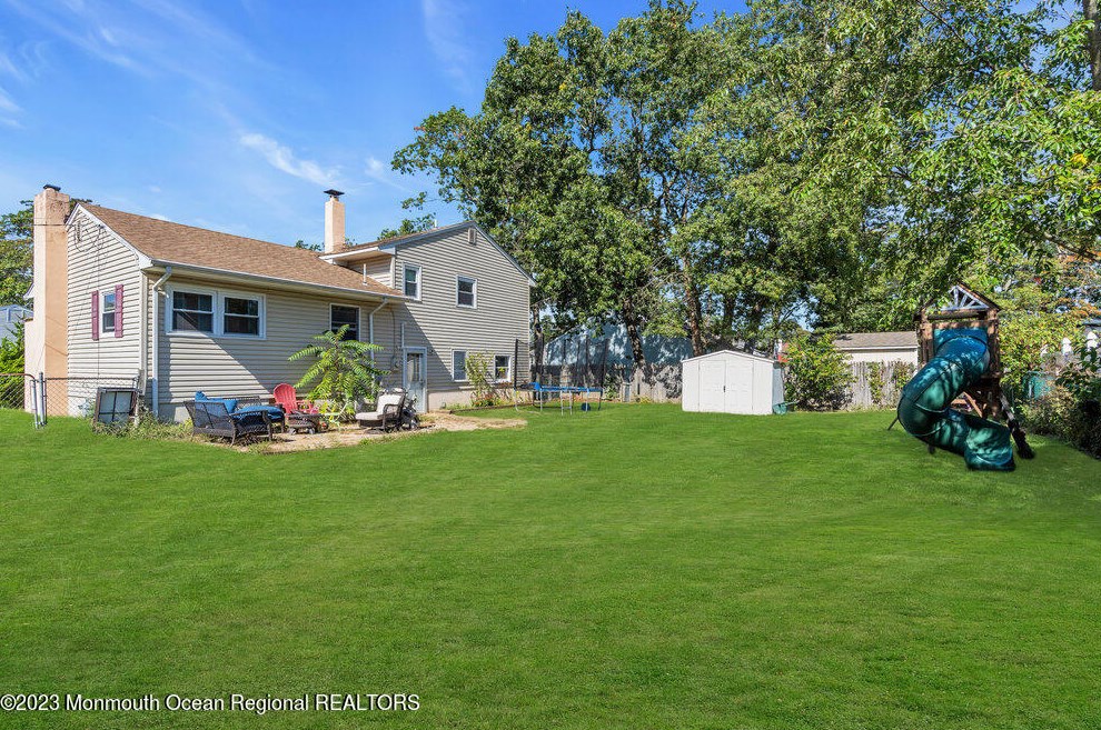 653 Anchor Ave, Beachwood NJ  08722-3603 exterior