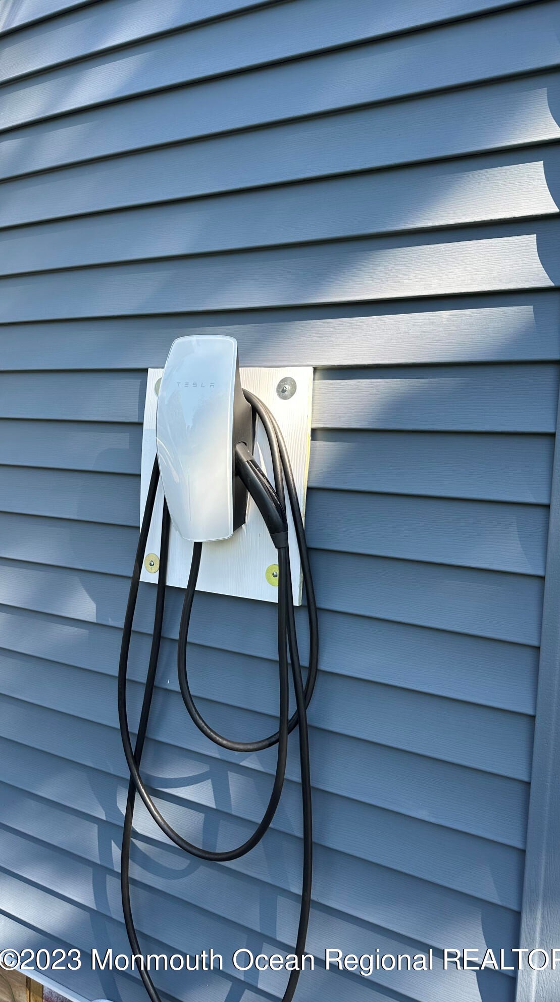 15 Cherry St, Tuckerton NJ  08087-9732 exterior