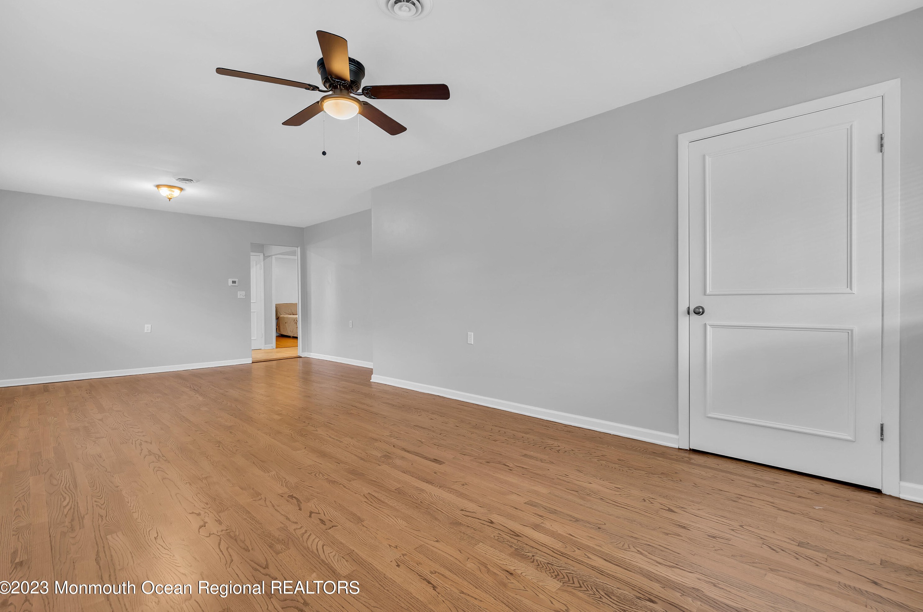 1841 Yorktowne Blvd, Toms River NJ  08753-1509 exterior