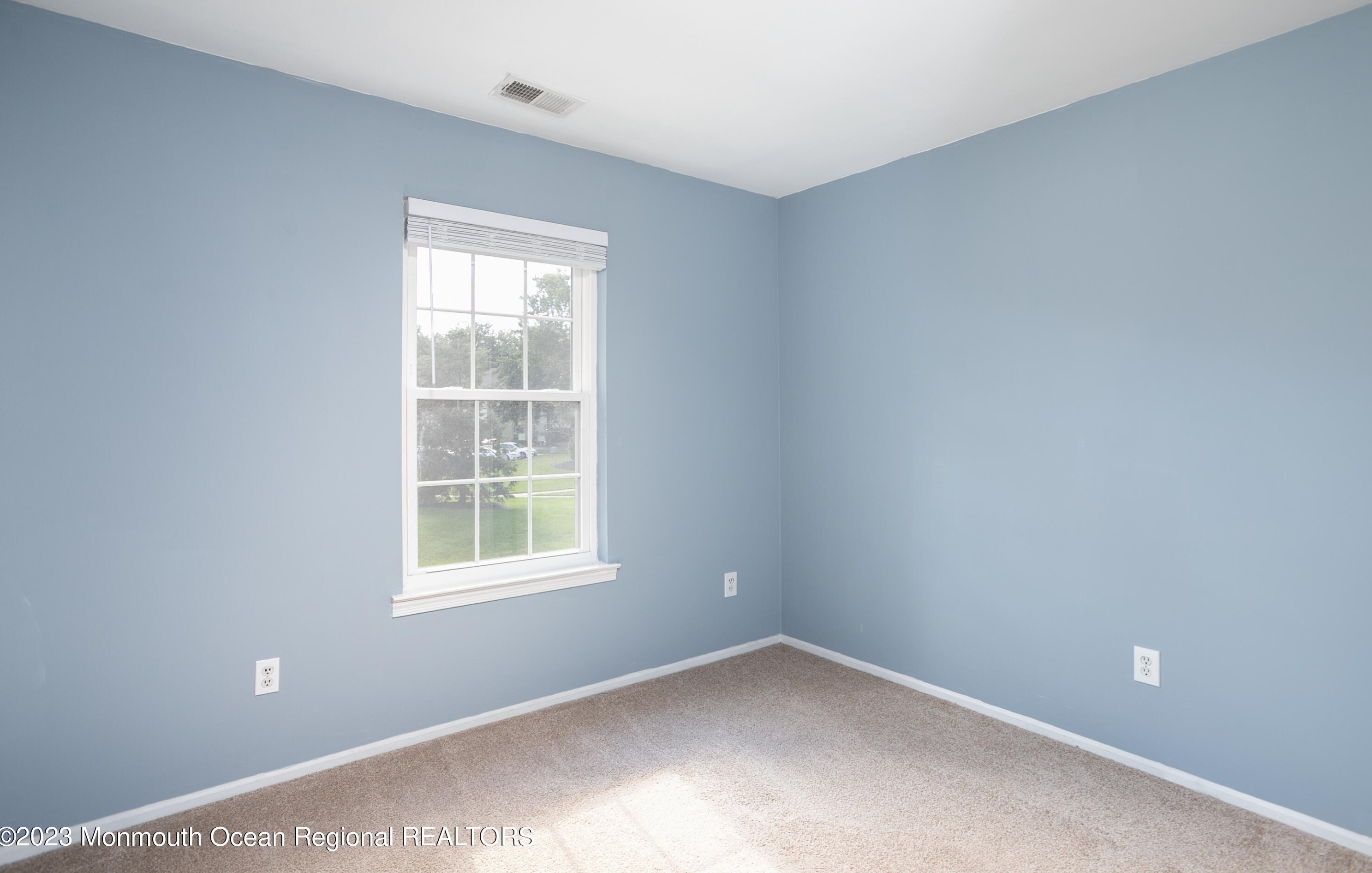 26 Wyndham Pl, Trenton NJ  08691-3121 exterior