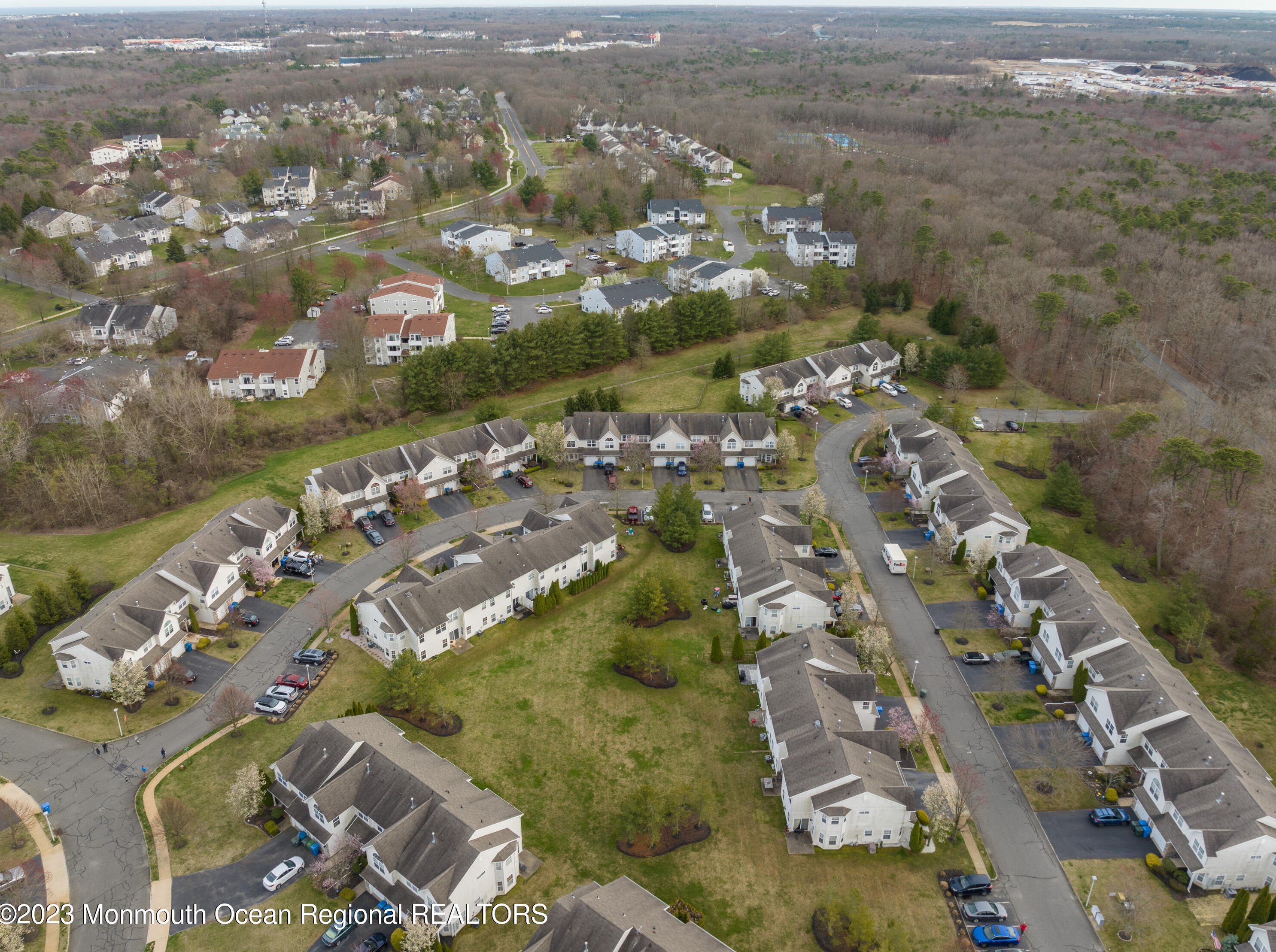 86 San Anita Dr, Wall Township NJ  07753-7568 exterior