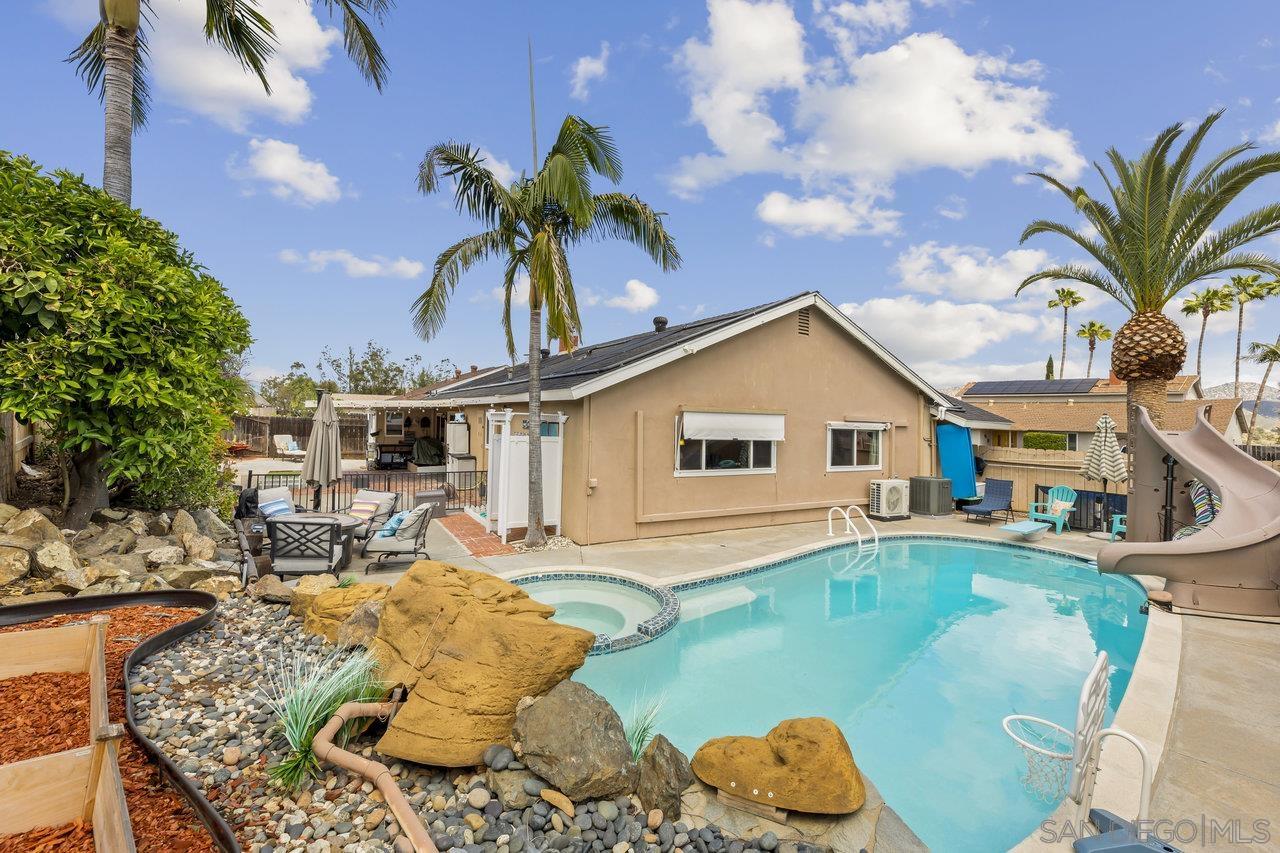 13730 Pequot Dr, Poway, CA 92064 MLS 220006593 Coldwell Banker