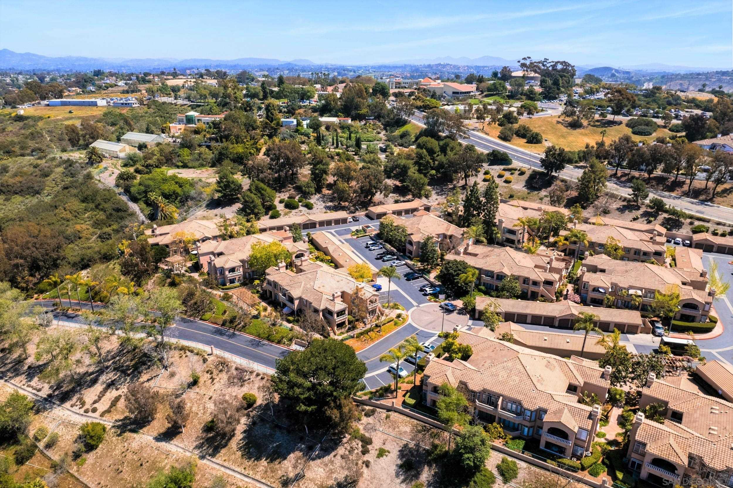 3587 Cameo Dr 24, Oceanside, CA 92056 MLS 220008118 Coldwell Banker