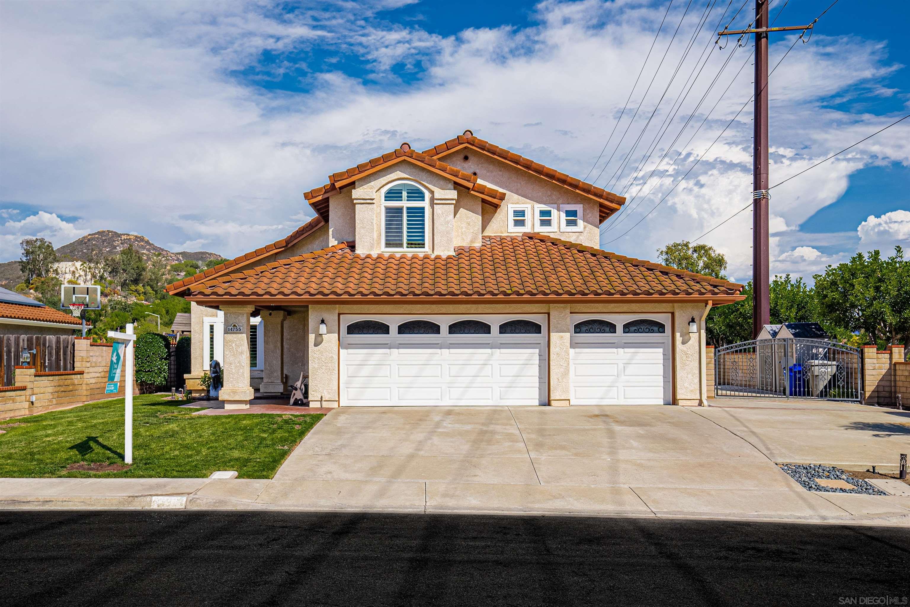 14755 Deerwood St, Poway, CA 92064 MLS 220024437 Coldwell Banker