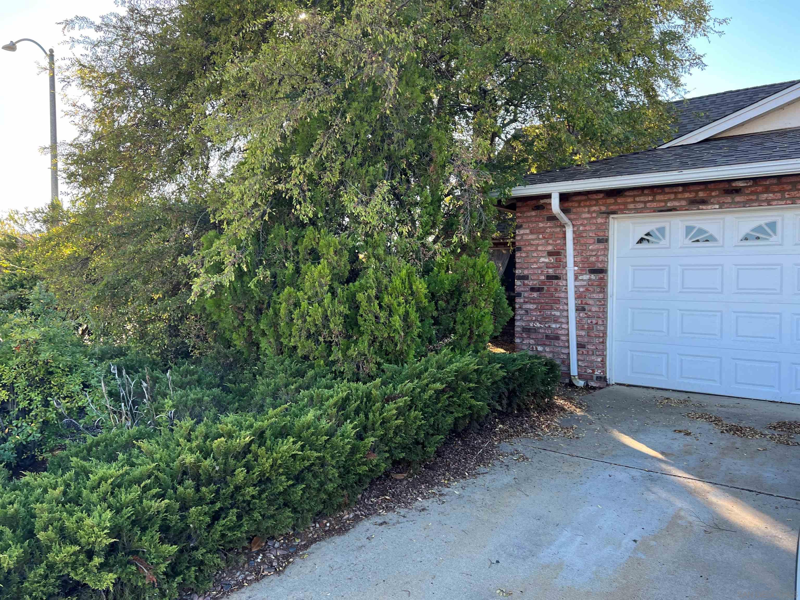 13702 McKenzie Ave, Poway, CA 92064 MLS 220028235 Coldwell Banker