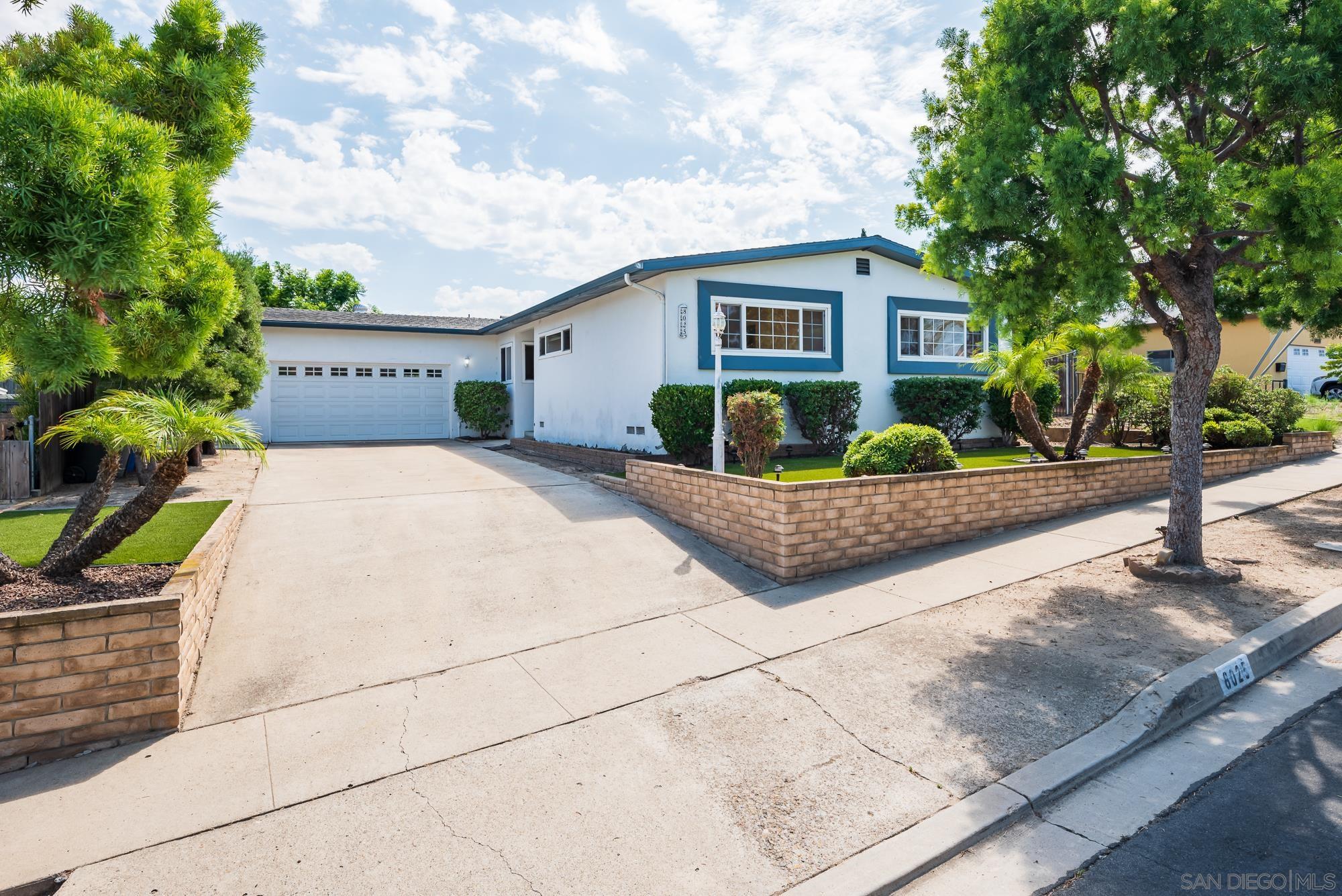 8025 El Paso St, La Mesa, CA 91942 MLS 230017912 Coldwell Banker