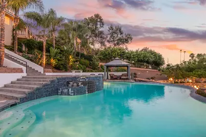 432 Coronado Hills Dr, San Marcos, CA 92078 - Photo 1