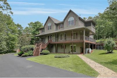 2198 Greenville Turnpike Port Jervis Ny 12771 Mls H5010041 Coldwell Banker