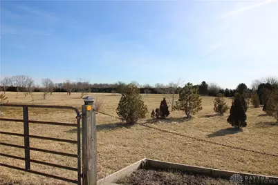 110 E Yellow Springs Fairfield Road, Miami Twp, OH 45387 - Photo 17