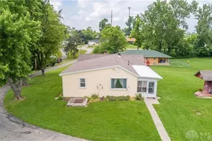 3280 Benchwood Rd, Dayton, OH 45414 - Photo 1