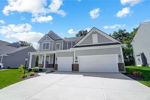 536 Hines Cir, Washington Twp, OH 45458 - Photo 3