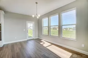 543 Hines Cir, Washington Twp, OH 45458 - Photo 23