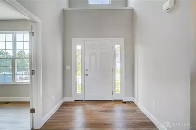 543 Hines Circle, Washington Twp, OH 45458 - Photo 5