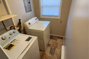 736 N Main St, Marion, OH 43302 - Photo 23