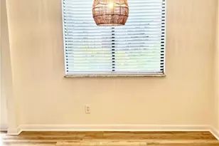 9586 Woodland Hills Dr, West Chester, OH 45011 - Photo 7