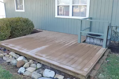 907 White Pine Street, New Carlisle, OH 45344 - Photo 9