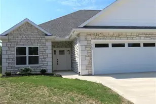963 Winter Ridge Dr, Sidney, OH 45365 - Photo 3