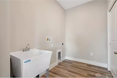 1427 Triple Crown Way, Beavercreek Twp, OH 45385 - Photo 21