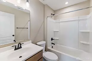 668 Deerhurst Dr, Vandalia, OH 45377 - Photo 27