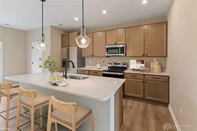 668 Deerhurst Drive, Vandalia, OH 45377 - Photo 3