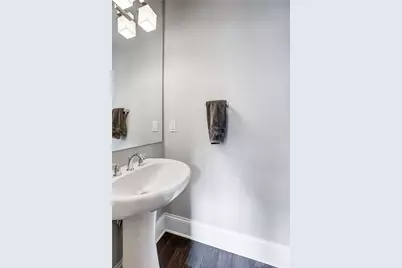 128 W Monument Avenue, Dayton, OH 45402 - Photo 25