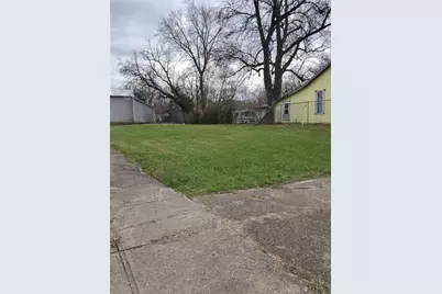 453 E Pleasant Street, Springfield, OH 45505 - Photo 1
