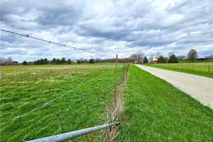 5469 Davis Rd, Jamestown Vlg, OH 45335 - Photo 31