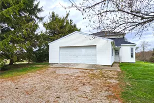 5469 Davis Rd, Jamestown Vlg, OH 45335 - Photo 41