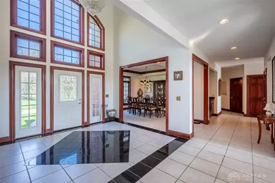 950 Olde Sterling Way, Washington Twp, OH 45459 - Photo 9