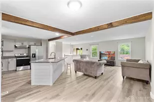 1153 King Richard Pkwy, Dayton, OH 45449 - Photo 9