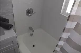 324 E Maplewood Ave, Dayton, OH 45405 - Photo 23