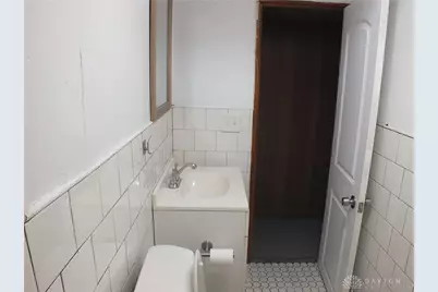 324 E Maplewood Avenue, Dayton, OH 45405 - Photo 41