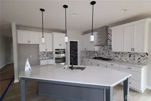 2871 Sky Crossing Dr, Beavercreek, OH 45434 - Photo 9