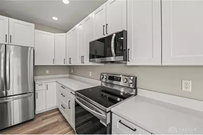 755 W Bentley Circle, Troy, OH 45373 - Photo 13