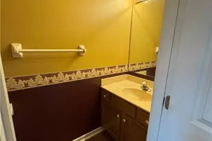 1395 Brookstone Dr, Fairborn, OH 45324 - Photo 11